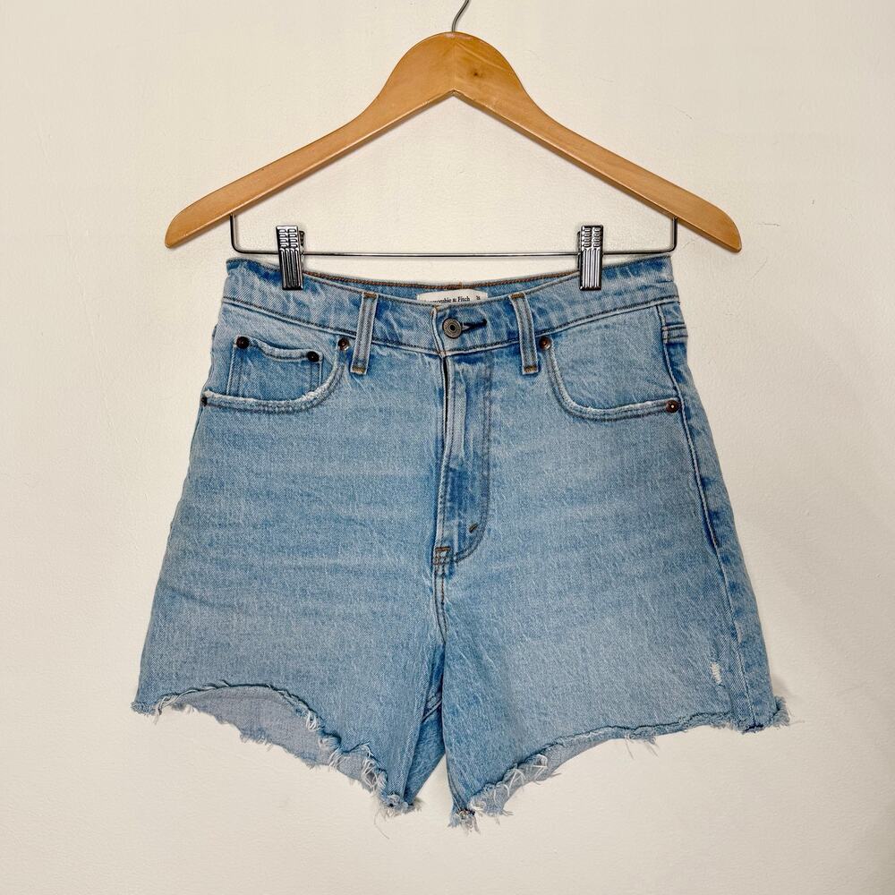 Abercrombie & Fitch The Dad Short High Rise